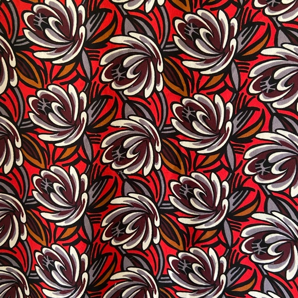 😍 LOFT Floral Dress - Size M 😍 - Picture 2 of 4